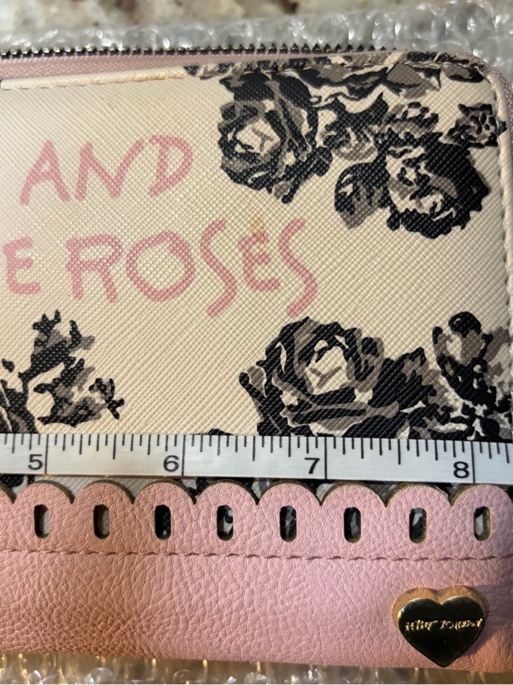 Betsy Johnson Pink Floral "Stop and Smell the Roses" Women’s Wallet - Picture 11 of 12